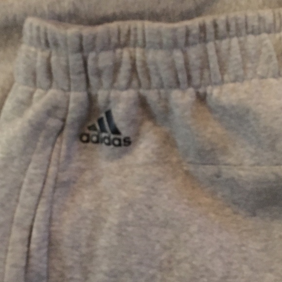 NWOT Men’s Adidas drawstring sweat pants - Picture 3 of 3
